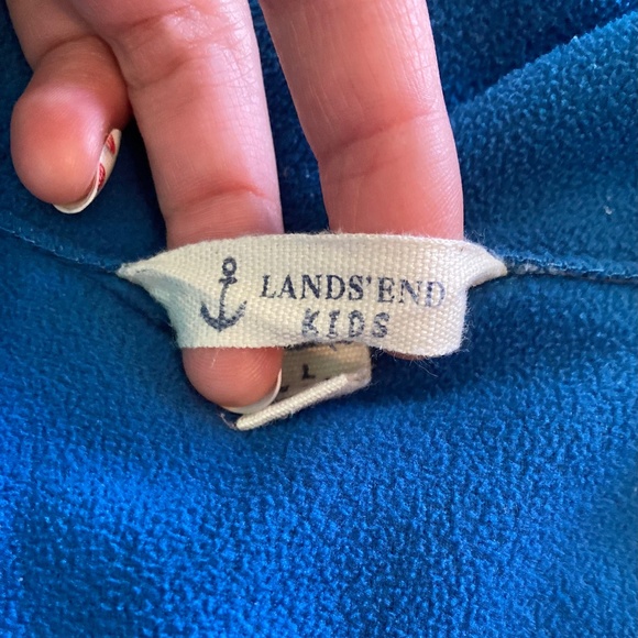 Boy’s size 14-16 Lands’ End blue robe with tie, cuffed sleeves, and pockets - Picture 5 of 8